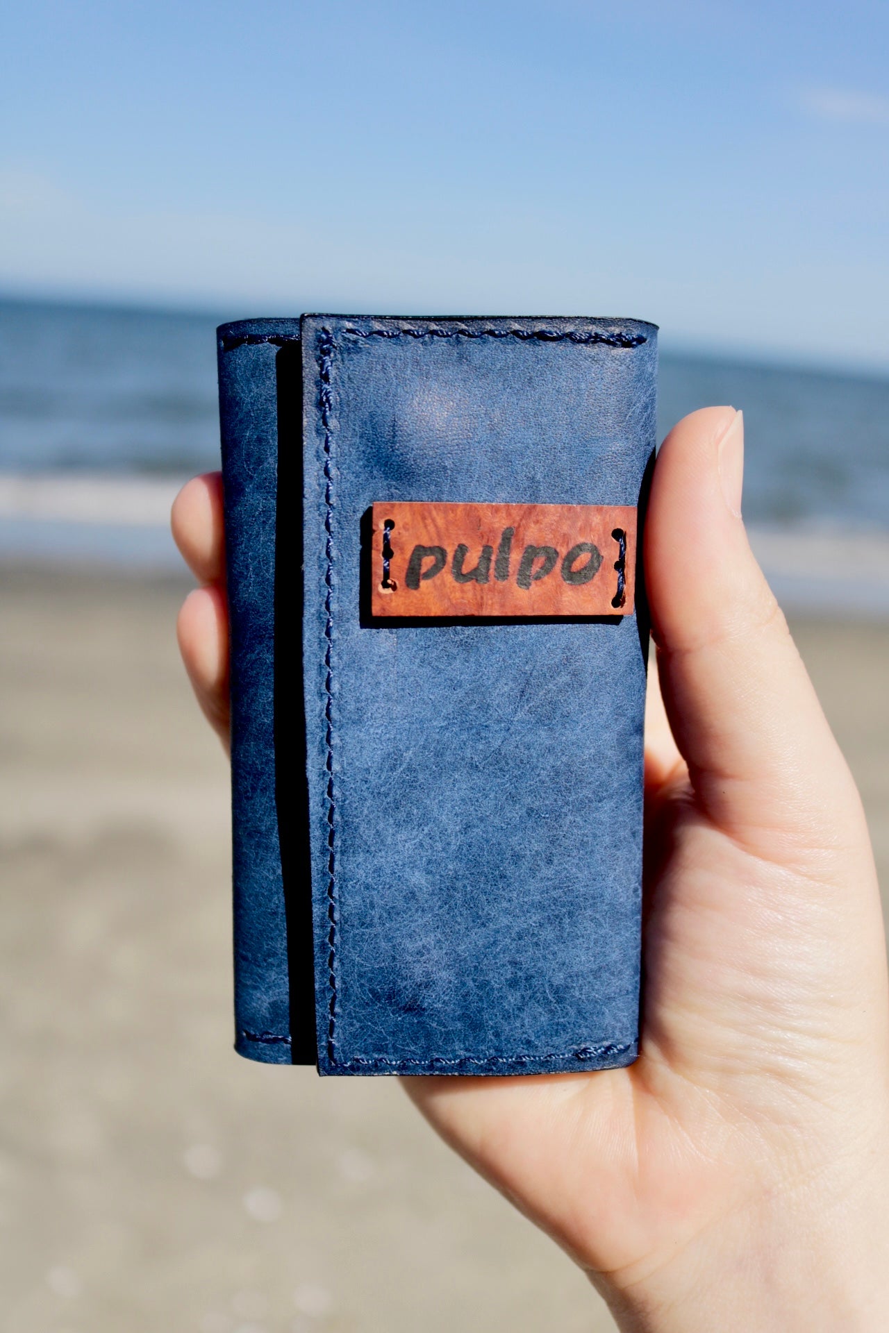 キーケース「ロンディネ」