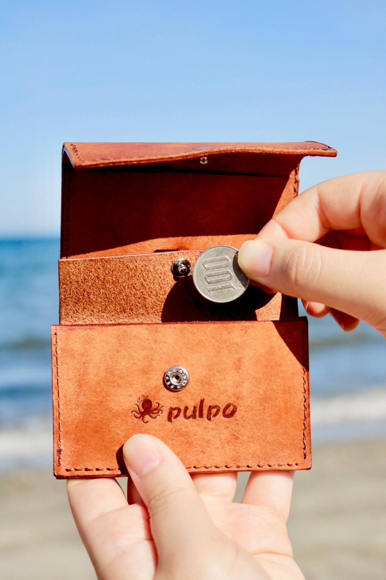 コンパクト財布「ロッタ」