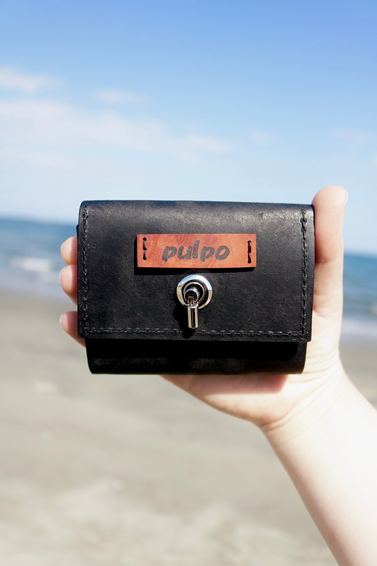 財布「マーレ」